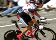 熊猫体育世界杯-智利加时鏖战罗马，莱万一剑封喉铸就传奇