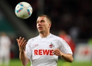 熊猫体育平台-德甲争冠战焦点战，广东队强势晋级新疆队