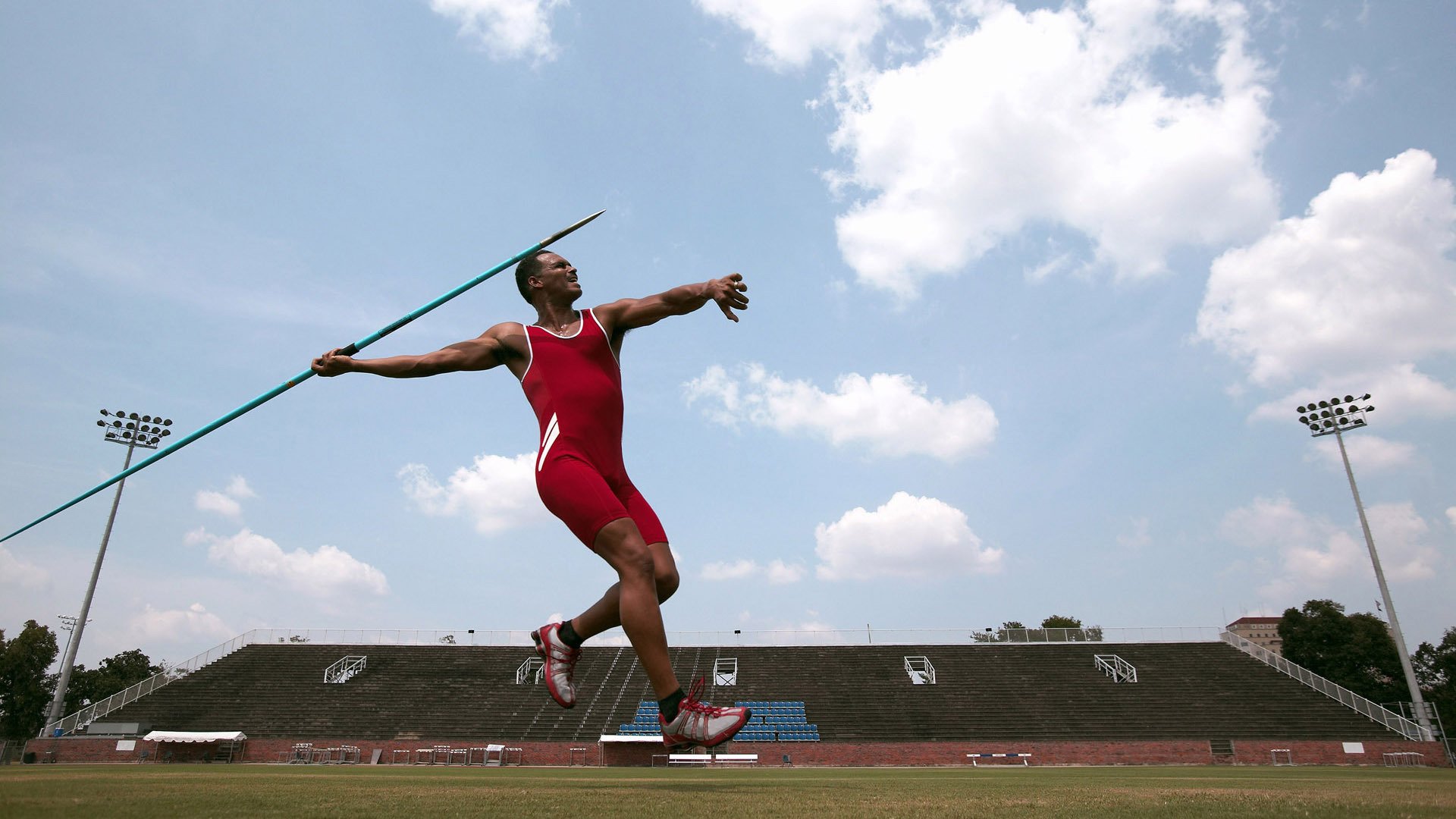 奥运周期关键战之夜，巴雷拉刷新纪录