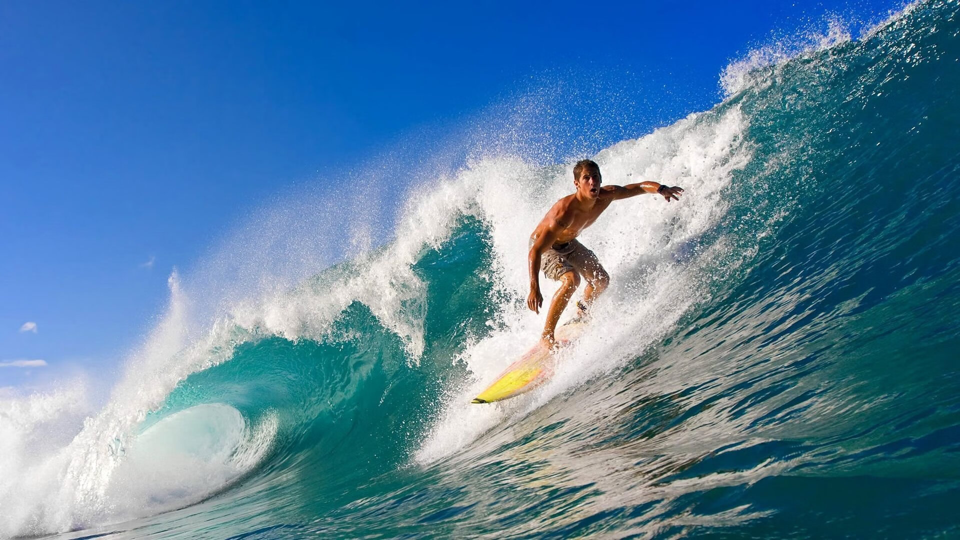 逆袭与超越，泰国队惊天翻盘法国队，辛杜刷新羽坛纪录的双重震撼